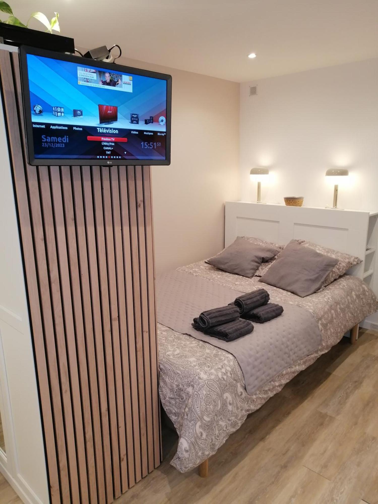 Le Vauban, Charmant Studio 5 Minutes Du Chateau Versailles Ngoại thất bức ảnh