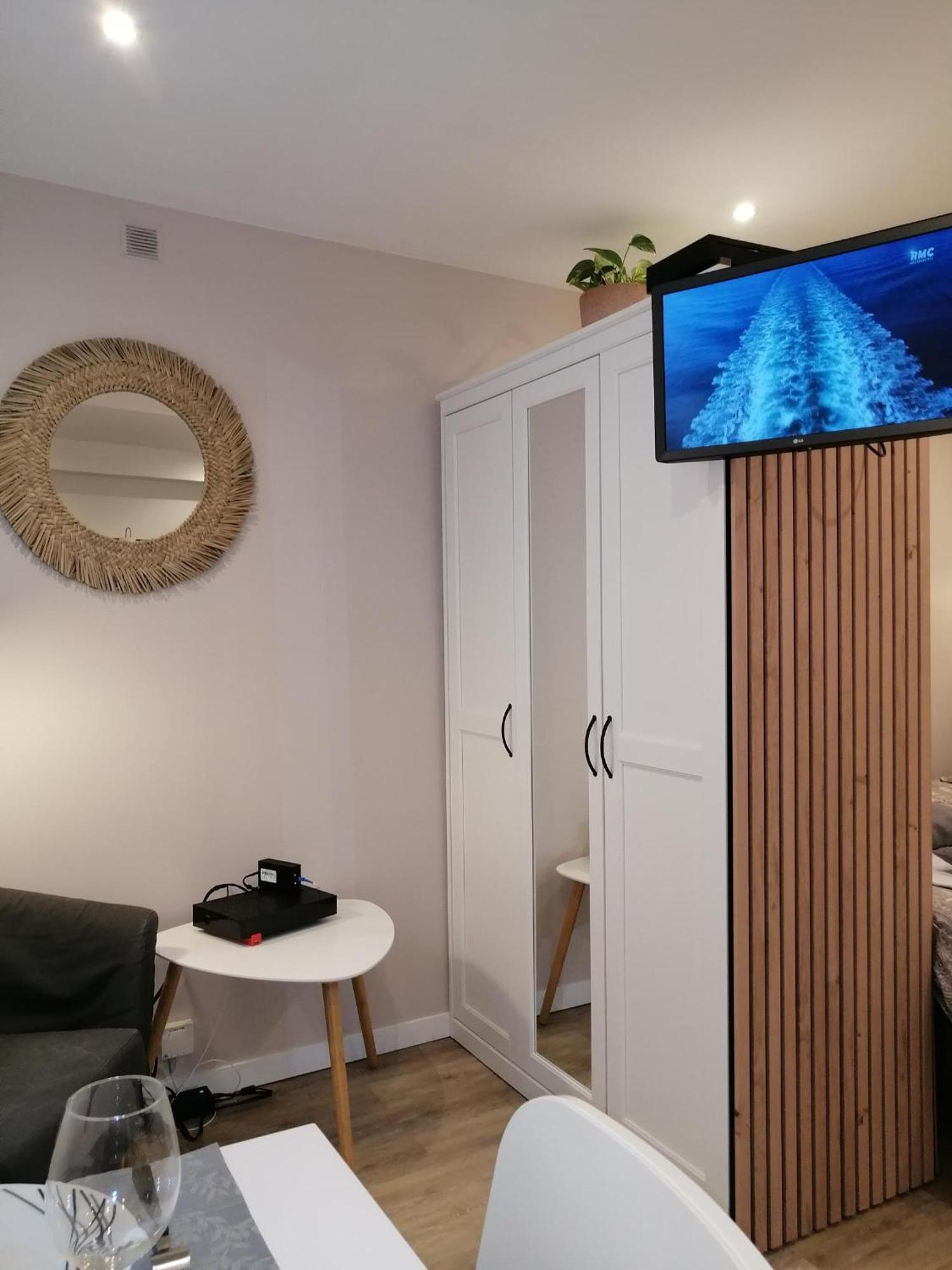 Le Vauban, Charmant Studio 5 Minutes Du Chateau Versailles Ngoại thất bức ảnh